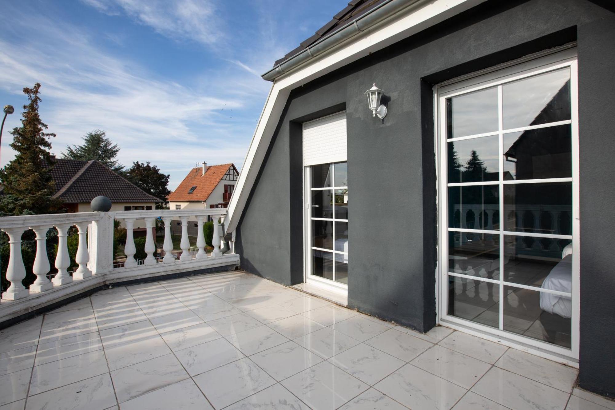 Gites Spa Strasbourg - Villa Ours - Spa Prive, Sauna, Borne D'Arcade, Babyfoot Ittenheim Ngoại thất bức ảnh