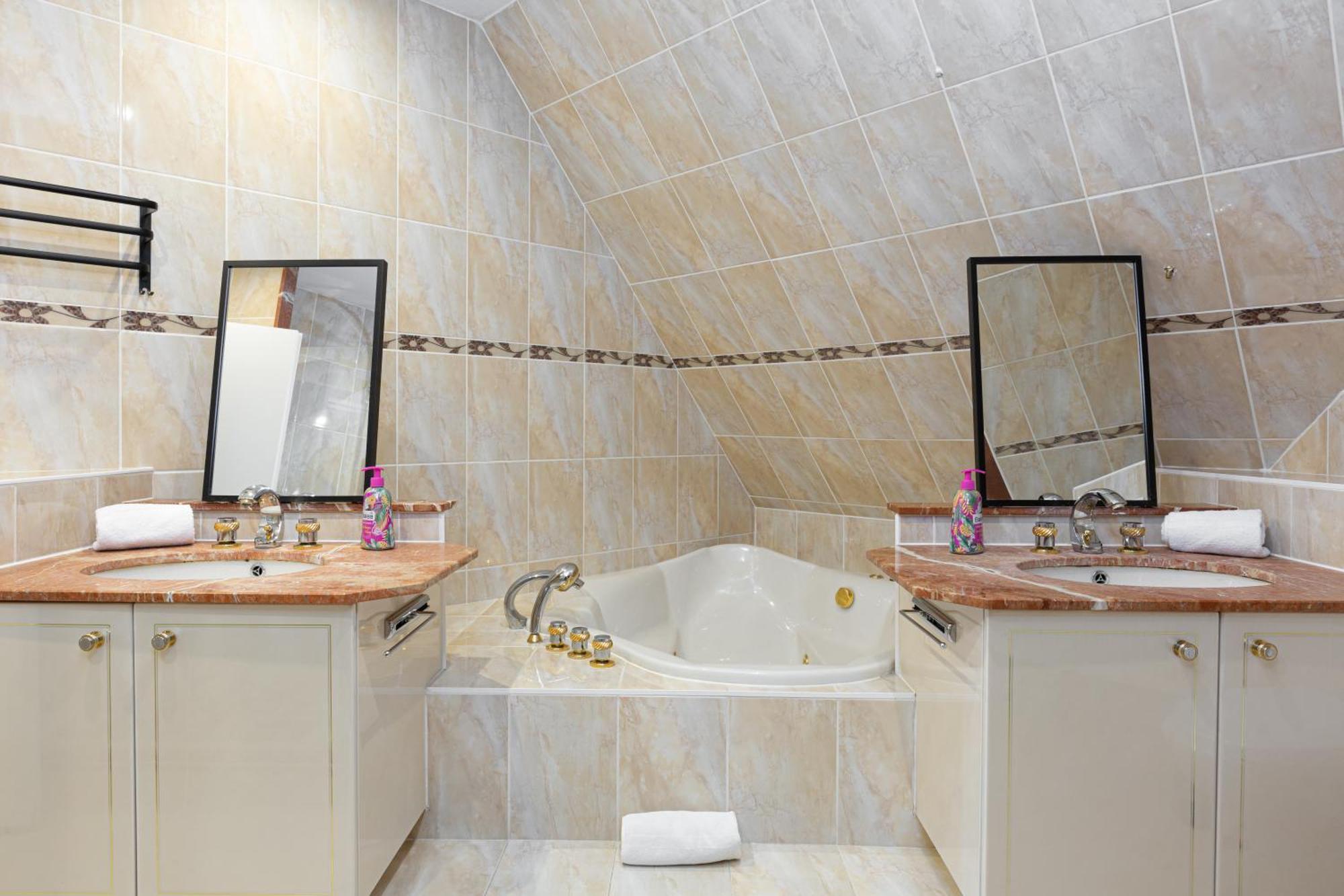Gites Spa Strasbourg - Villa Ours - Spa Prive, Sauna, Borne D'Arcade, Babyfoot Ittenheim Ngoại thất bức ảnh