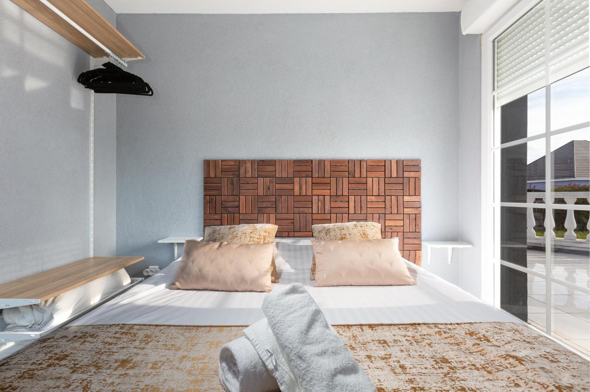 Gites Spa Strasbourg - Villa Ours - Spa Prive, Sauna, Borne D'Arcade, Babyfoot Ittenheim Ngoại thất bức ảnh